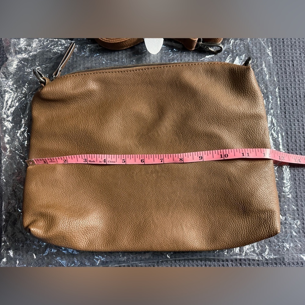 Joy Clutch OR Crossbody NWT Normcore Classic Preppy - Picture 2 of 7